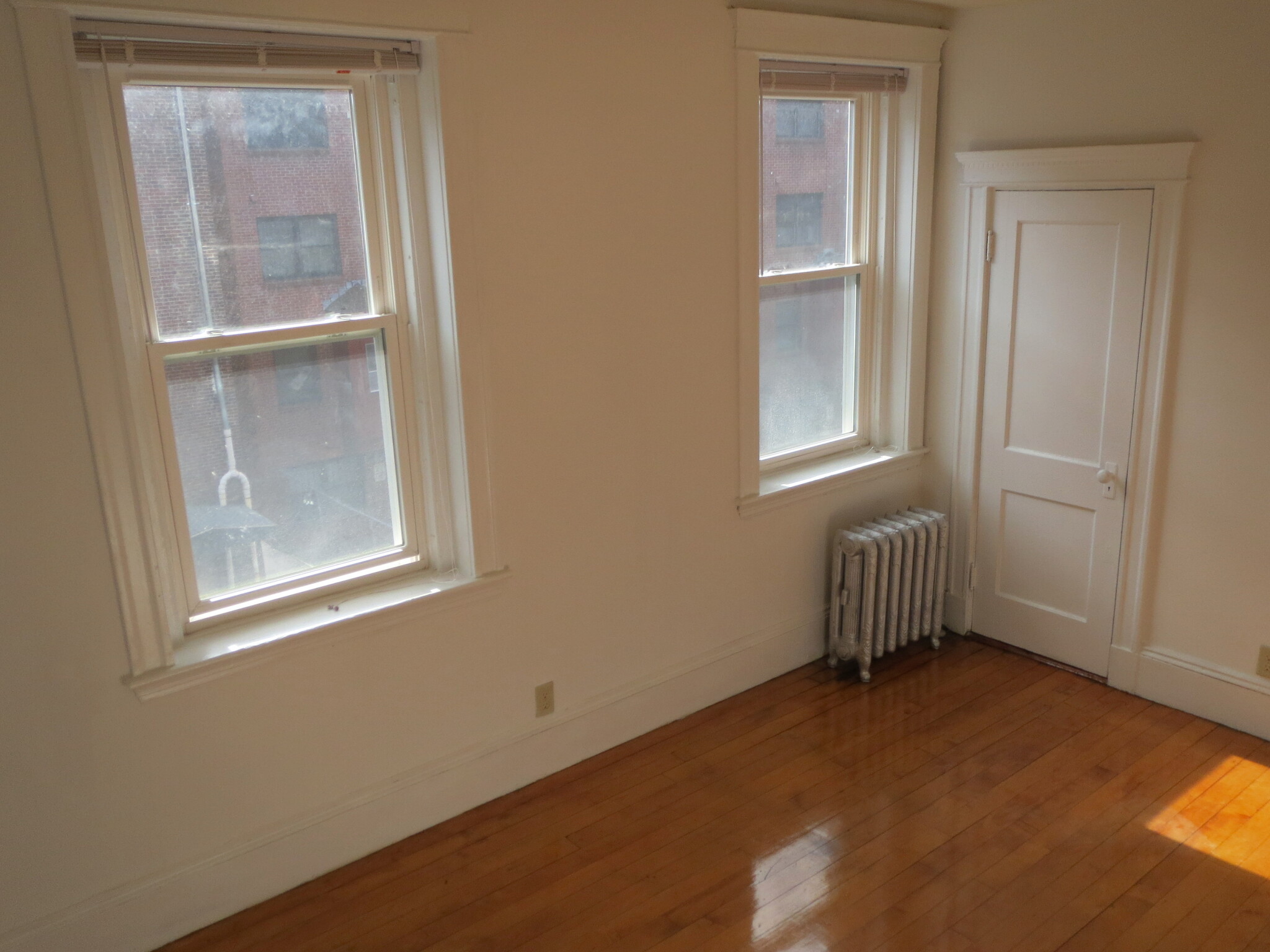 Rental image