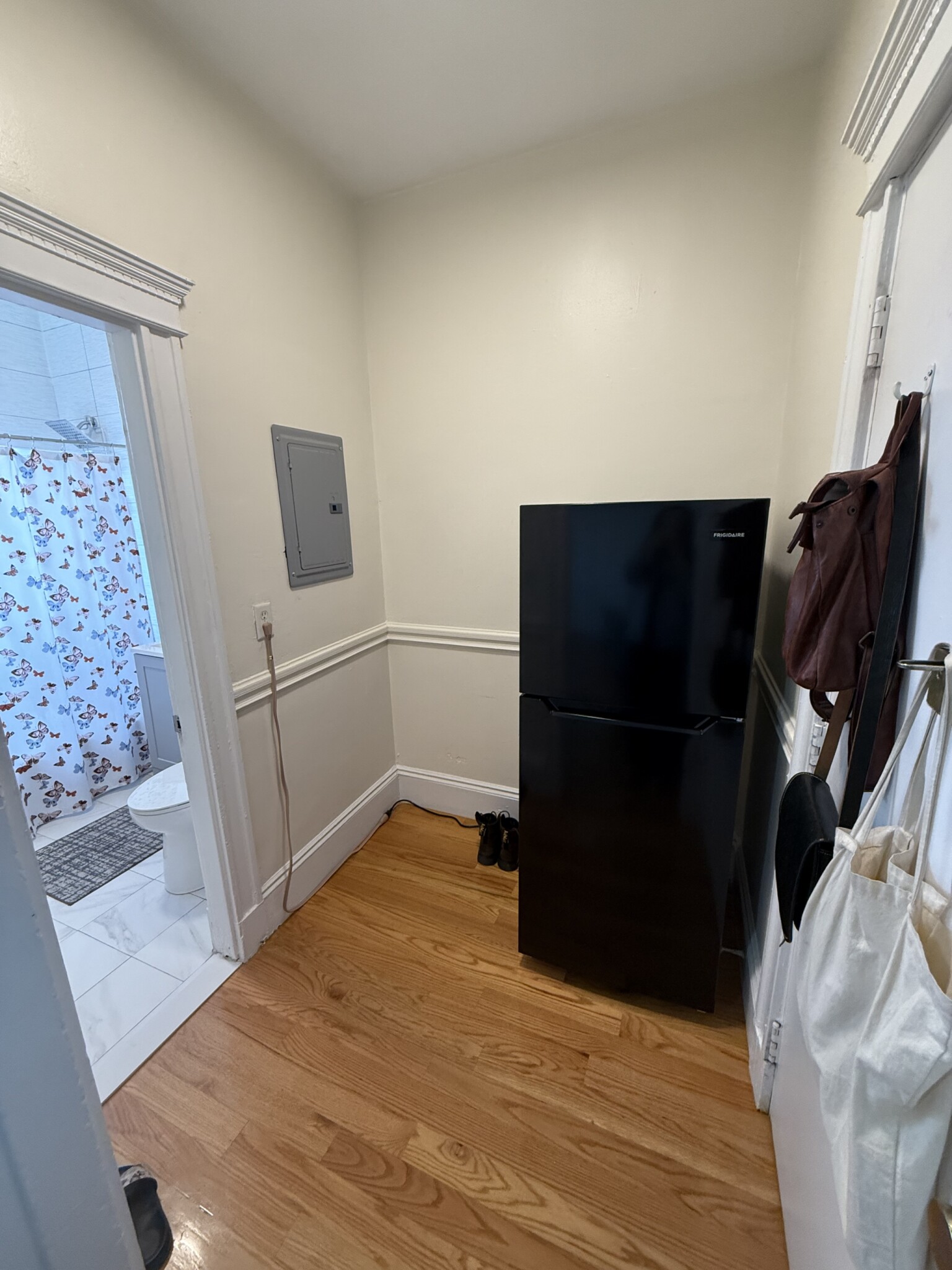 Rental image
