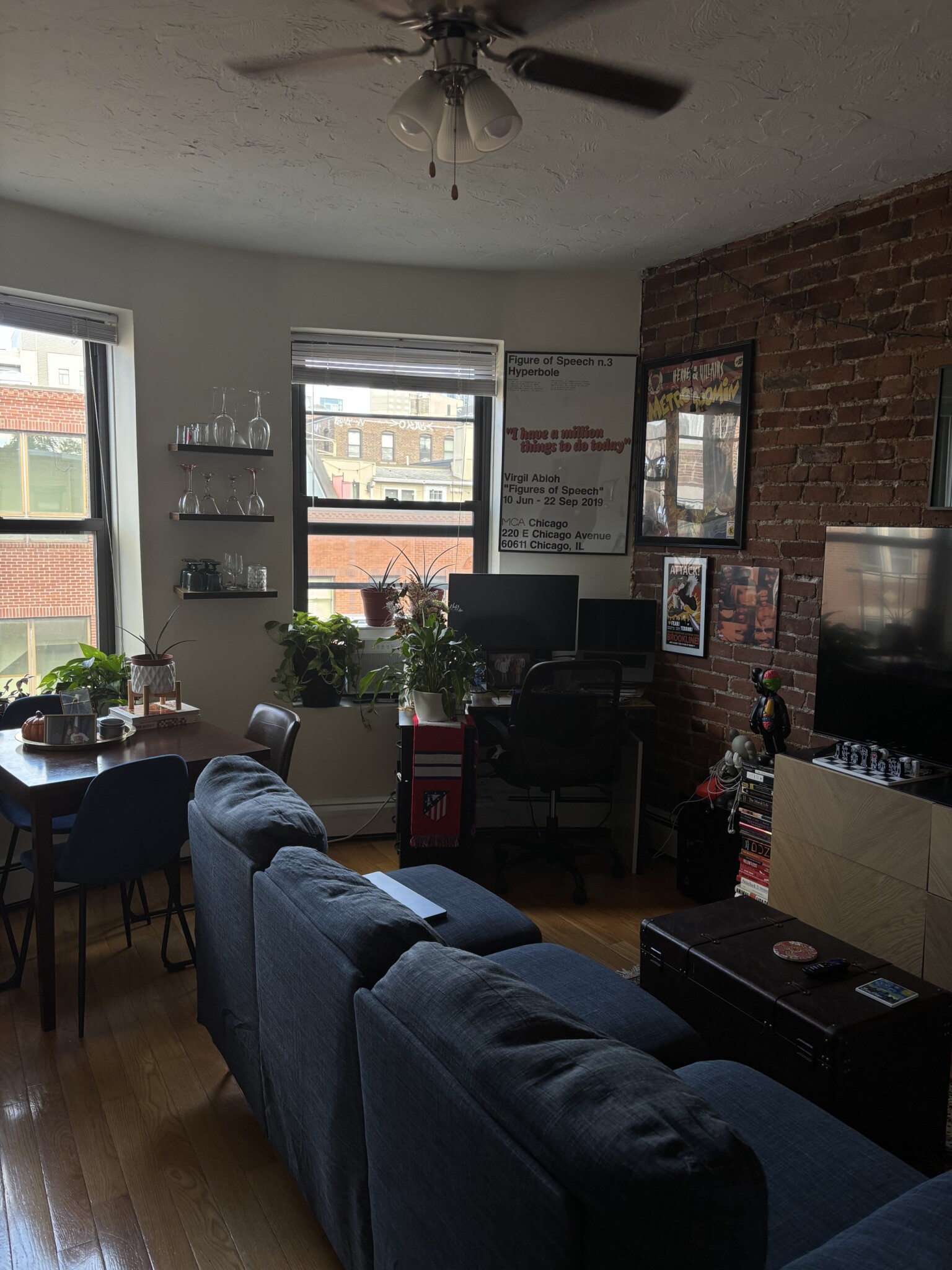Rental image