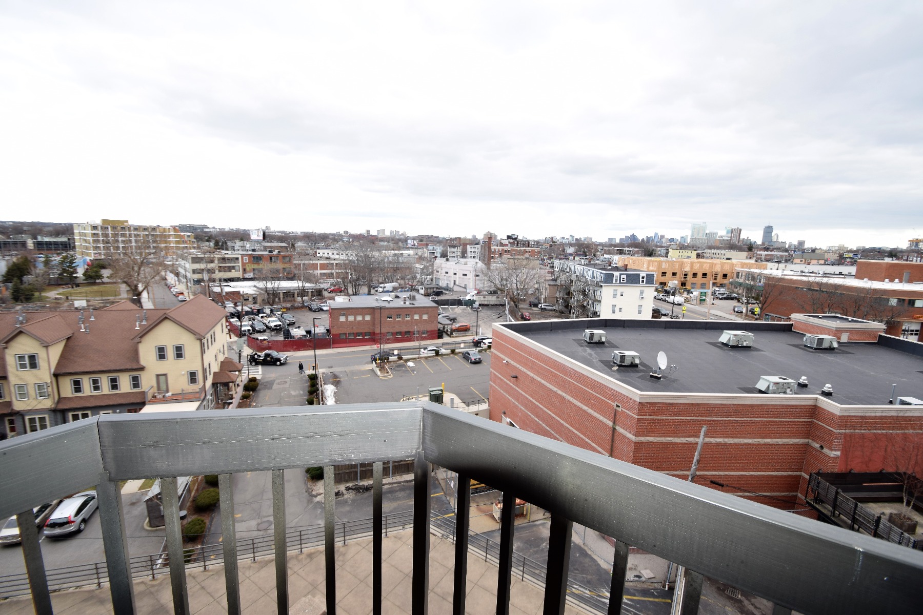 15 North Beacon St, Allston