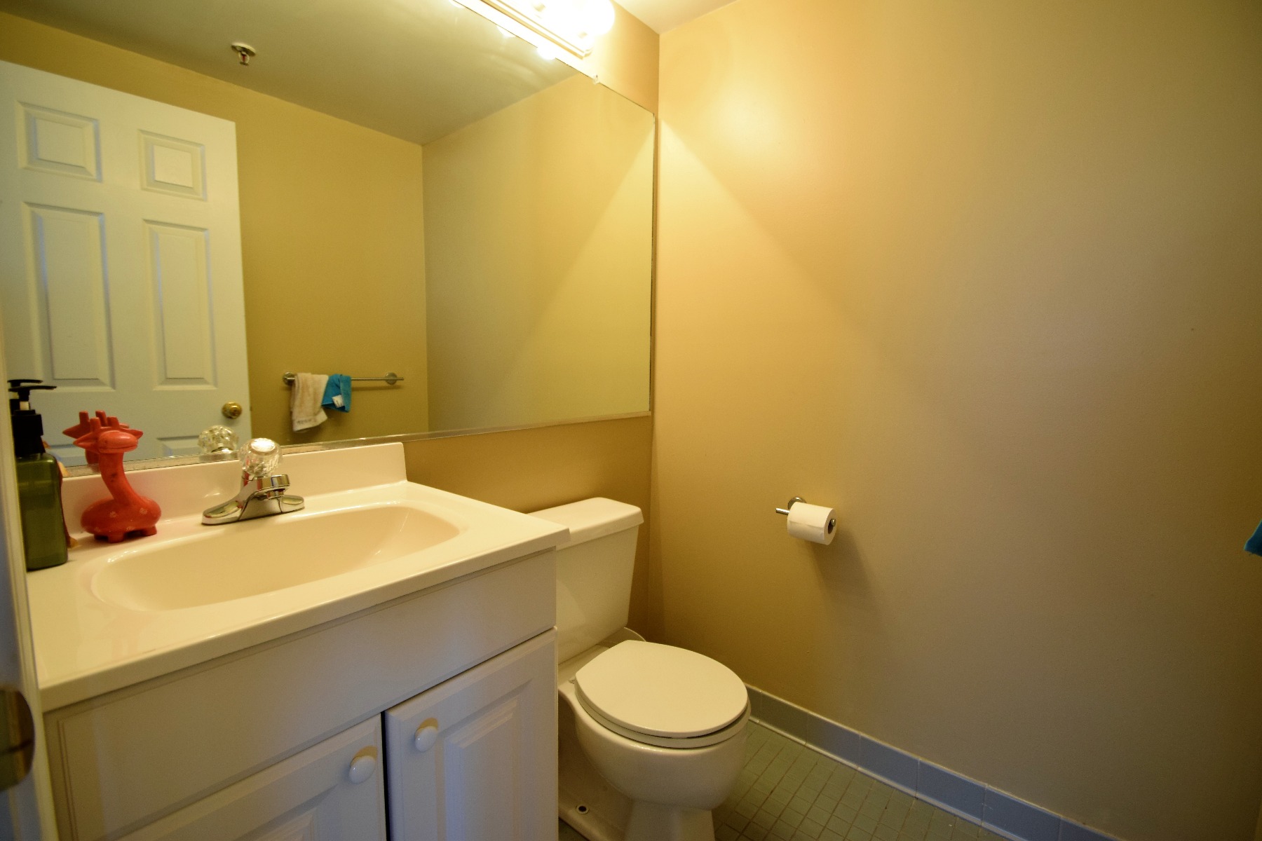 15 North Beacon St, Allston