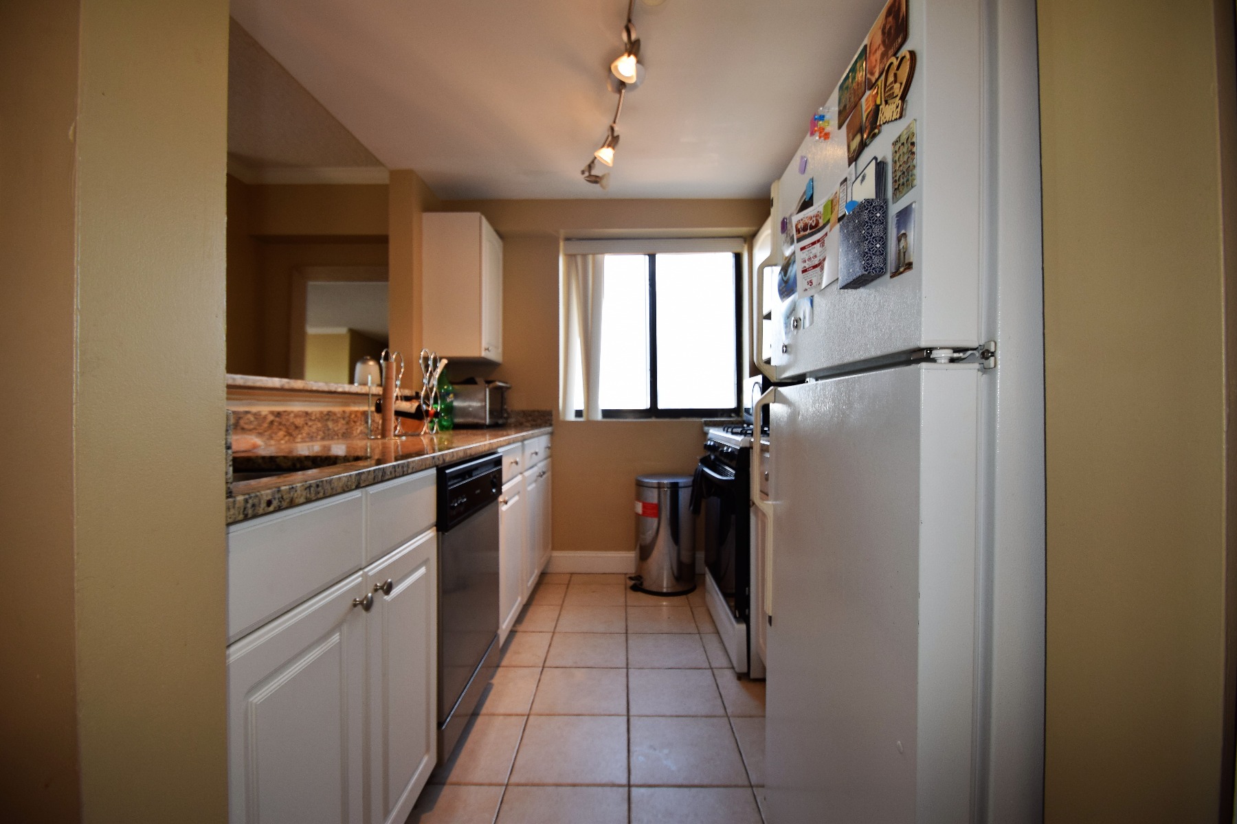 15 North Beacon St, Allston