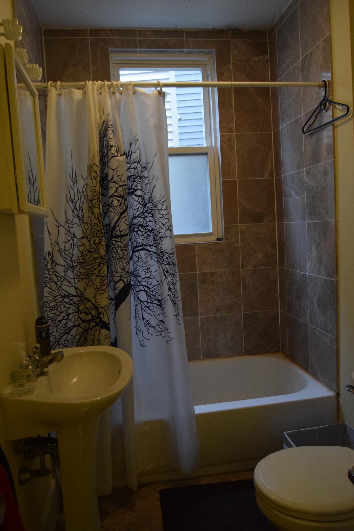 731 Parker St, Mission Hill