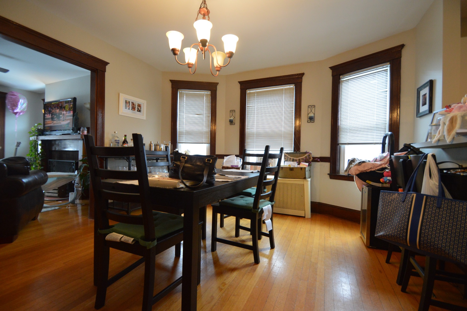 4 bed, 2 bath apartment for rent at 54 Manthorne Rd Unit 2, West Roxbury — photo 3 of 16