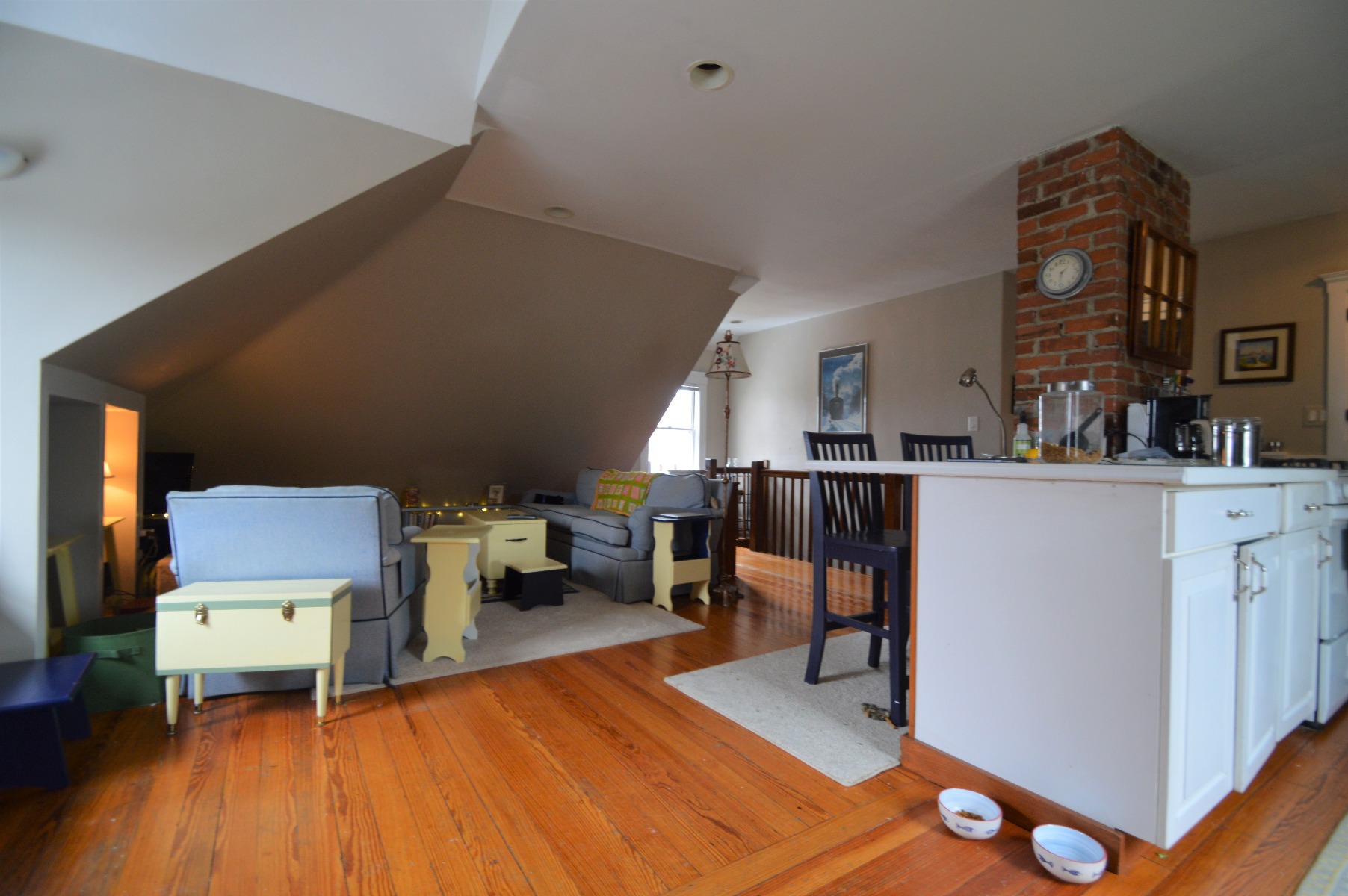 4 bed, 2 bath apartment for rent at 54 Manthorne Rd Unit 2, West Roxbury — photo 7 of 16