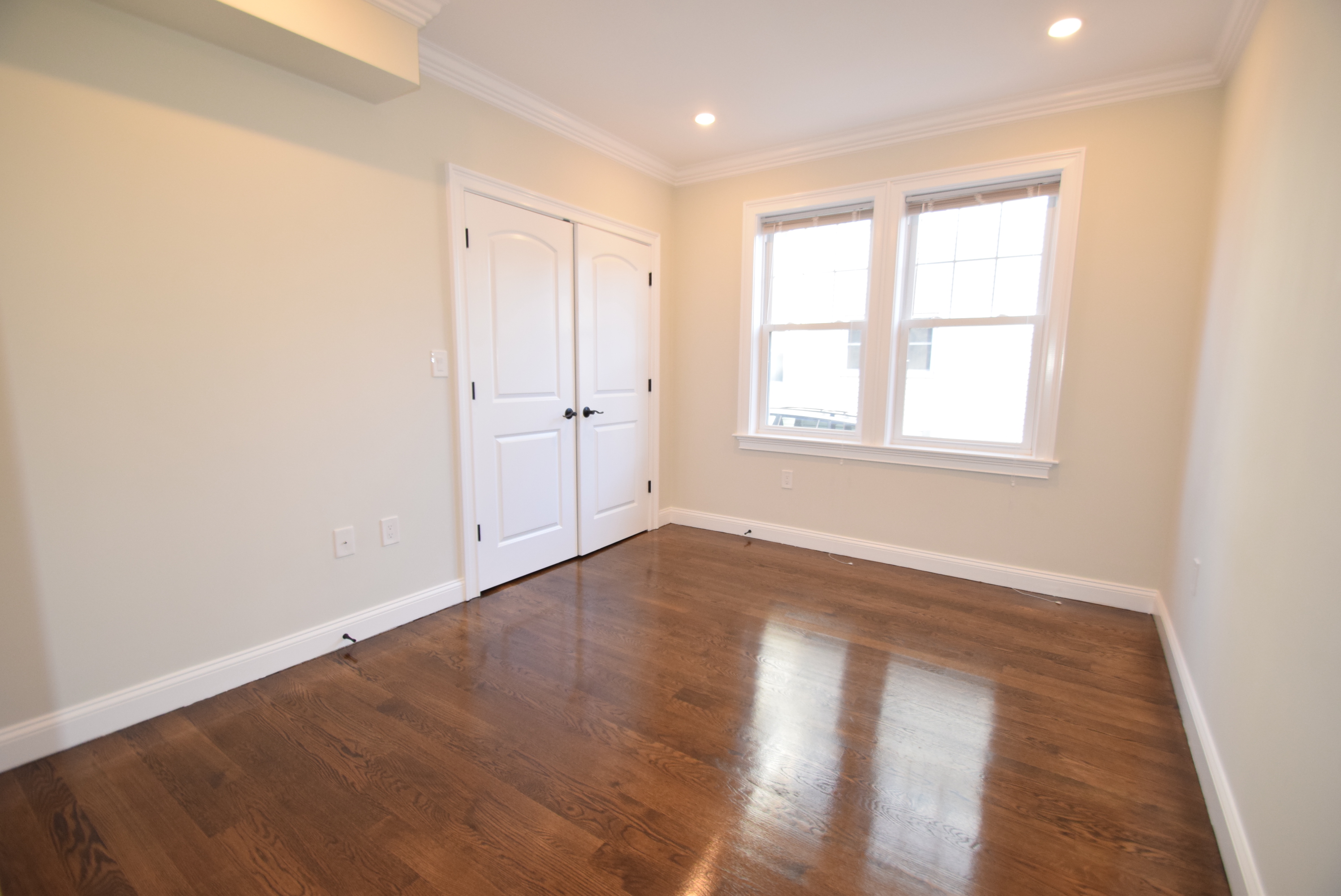 4 bed, 1.5 bath apartment for rent at 490 Washington St Unit 1, Brighton — photo 18 of 30