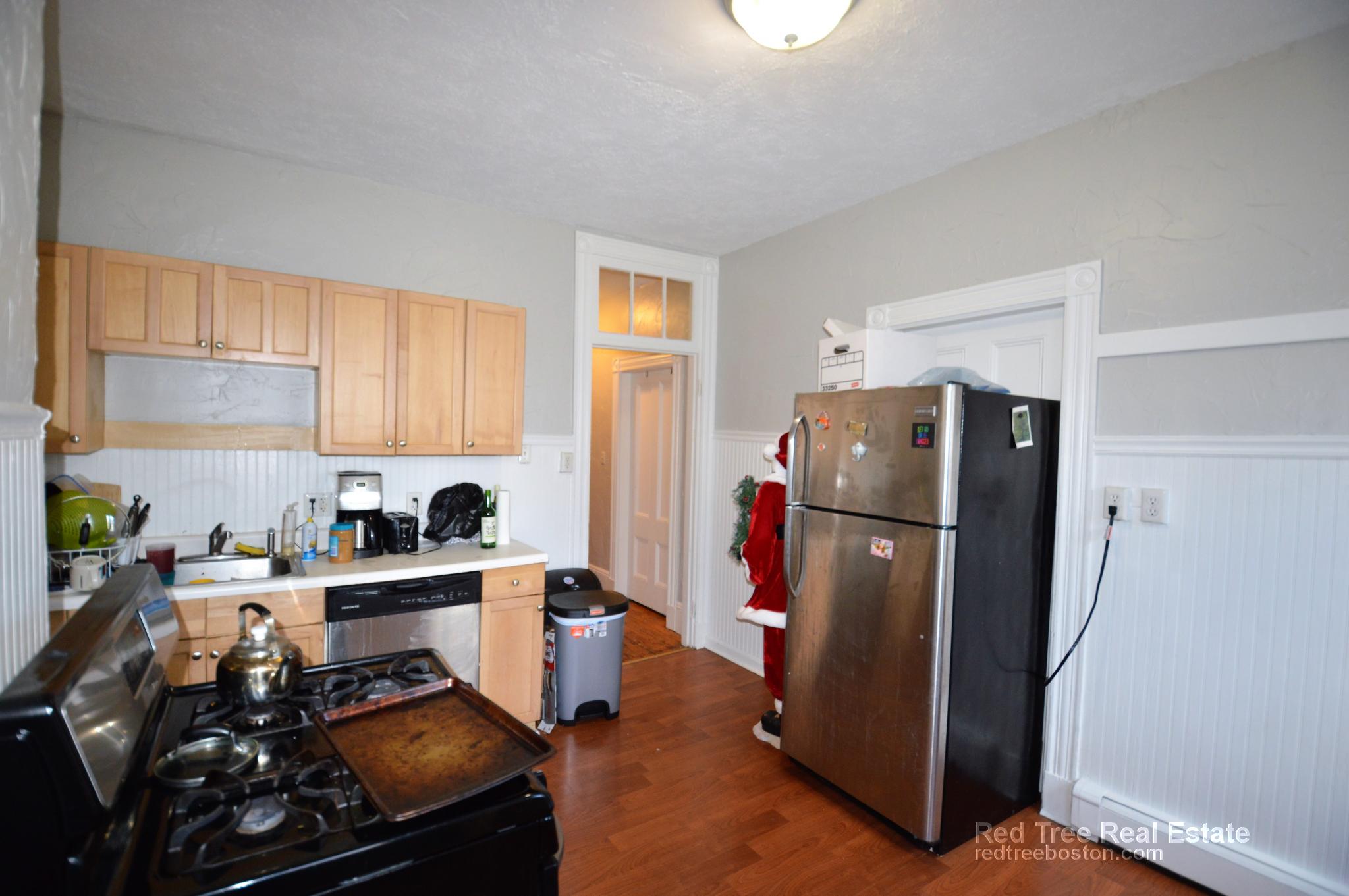 17 Eldora St, Mission Hill