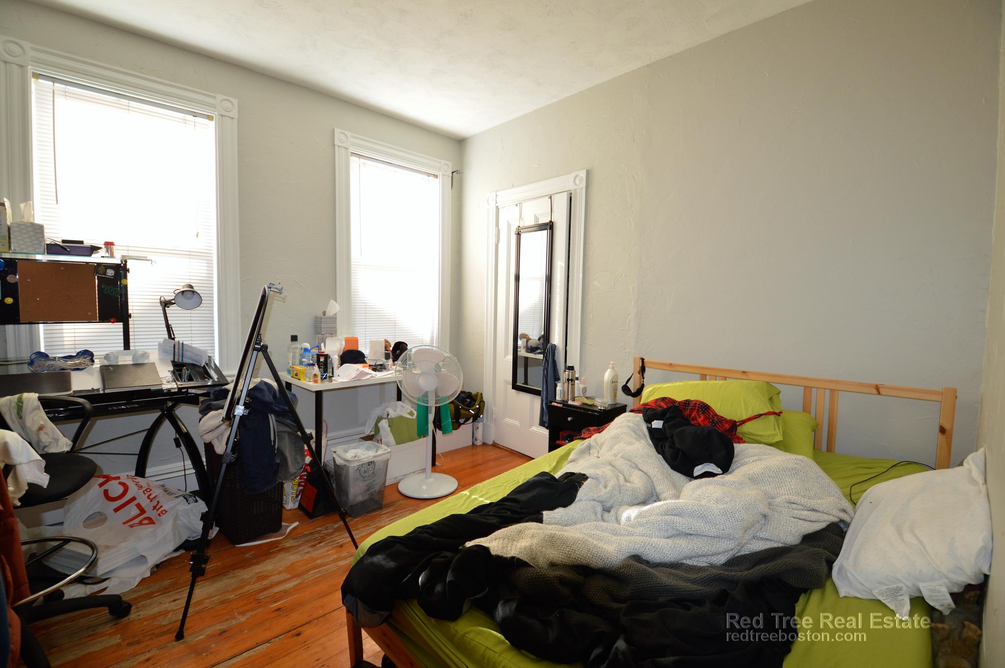 17 Eldora St, Mission Hill