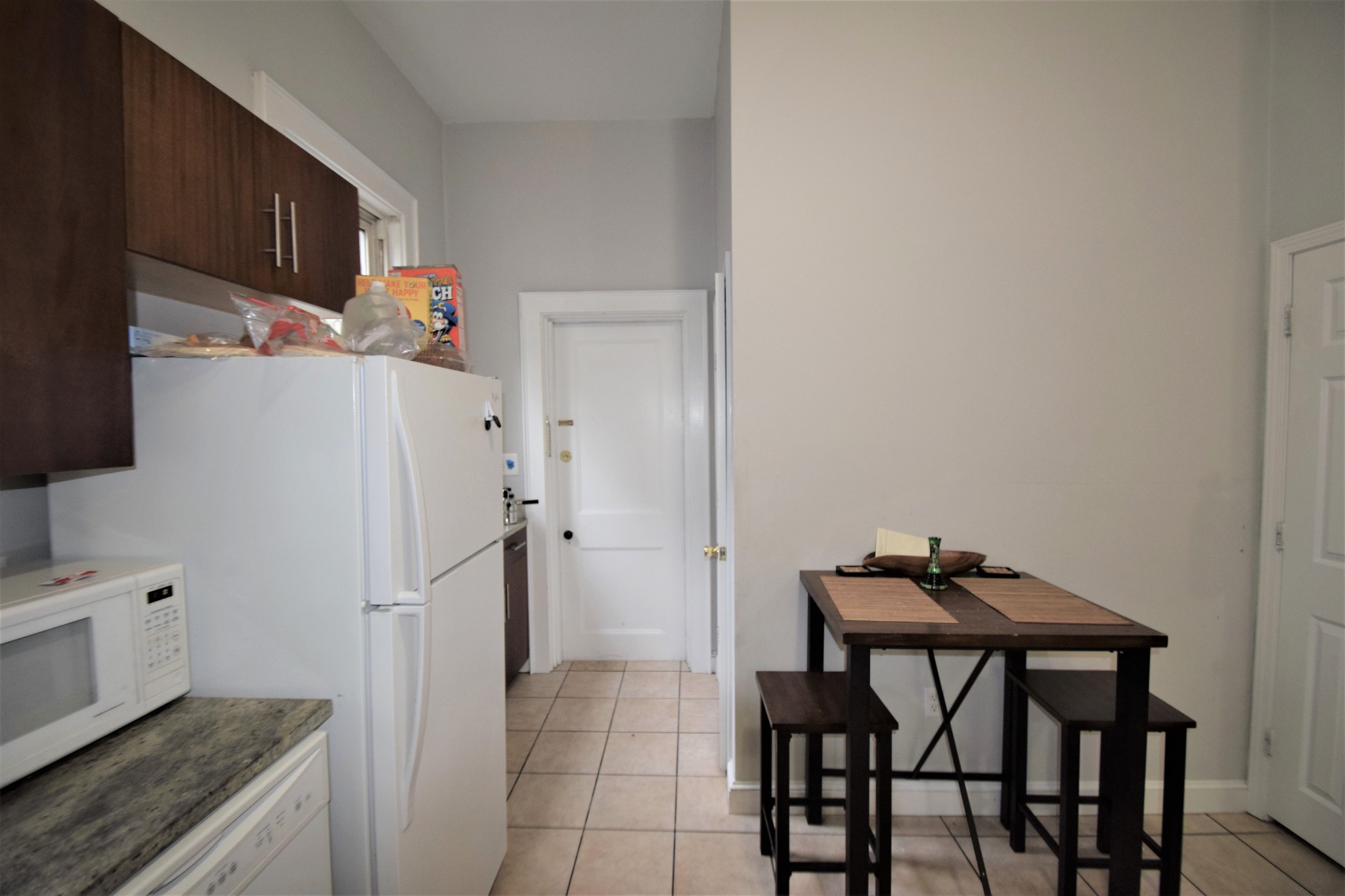 6 bed, 3 bath apartment for rent at 1863 Commonwealth Ave Unit 2, Brighton — photo 10 of 18