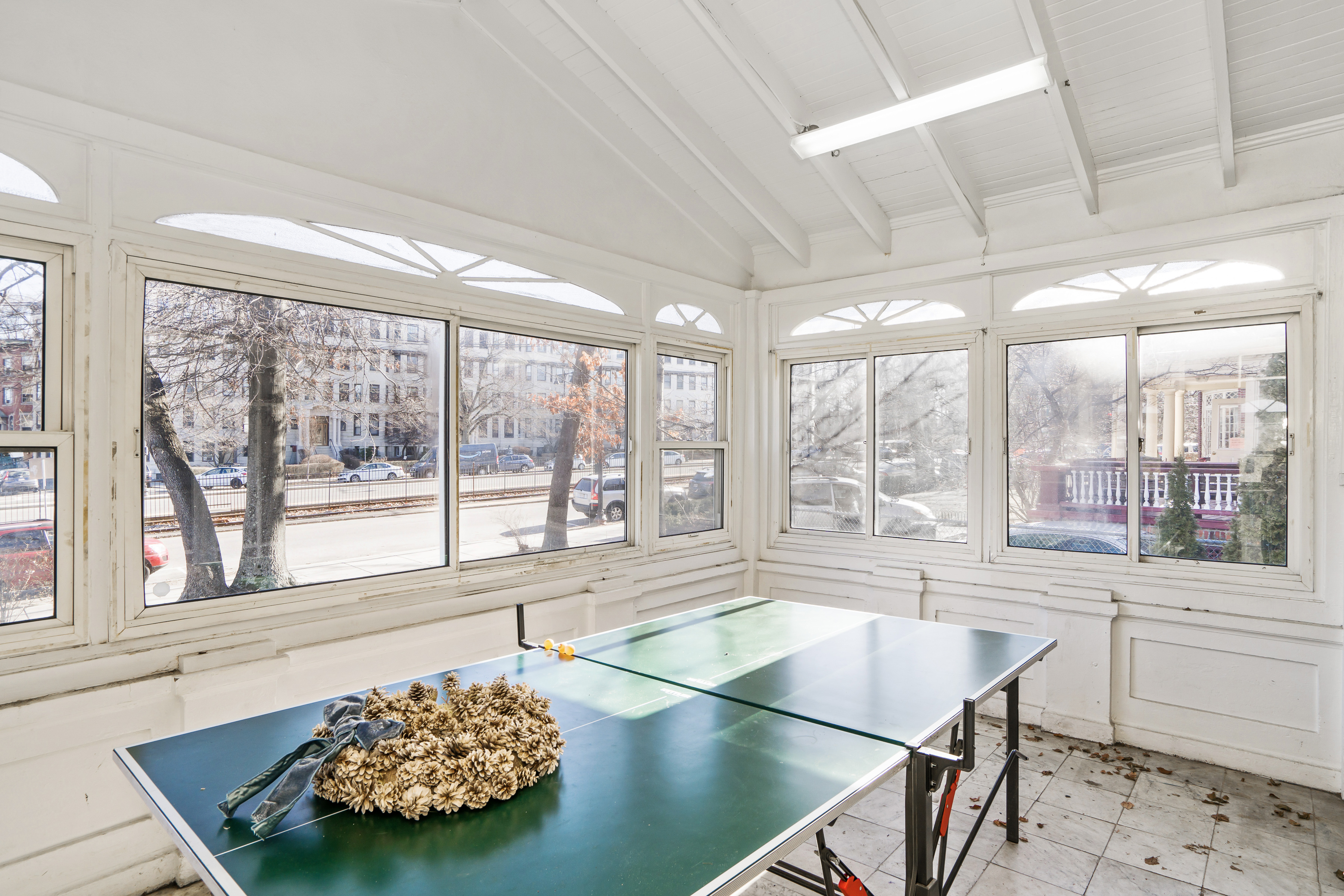 6 bed, 3 bath apartment for rent at 1863 Commonwealth Ave Unit 2, Brighton — photo 18 of 18