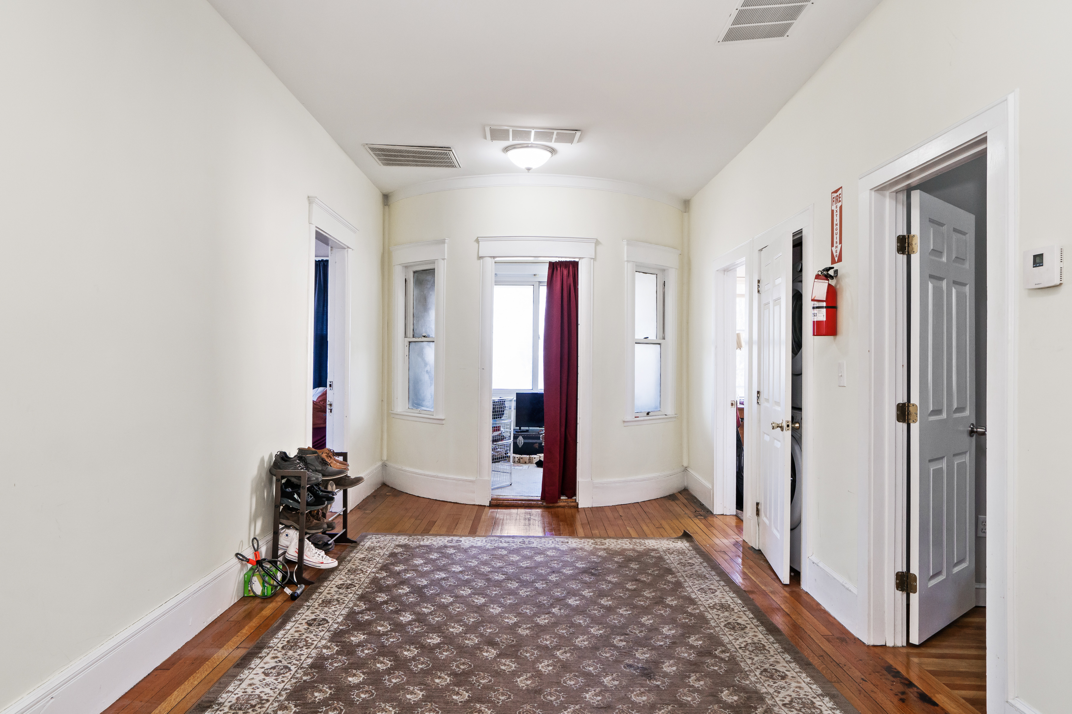 6 bed, 3 bath apartment for rent at 1863 Commonwealth Ave Unit 2, Brighton — photo 11 of 18