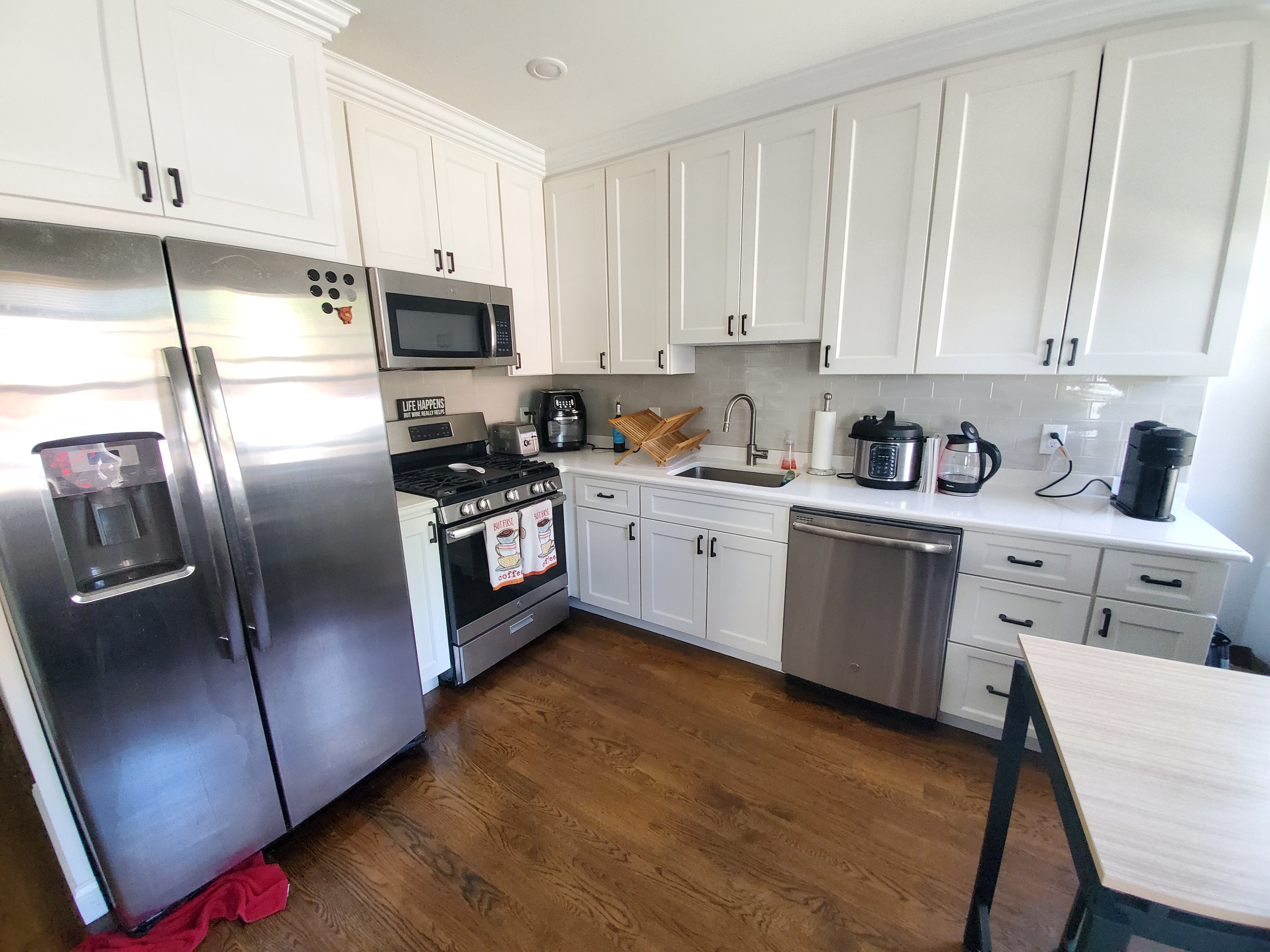 4 bed, 1.5 bath apartment for rent at 490 Washington St Unit 1, Brighton — photo 3 of 30