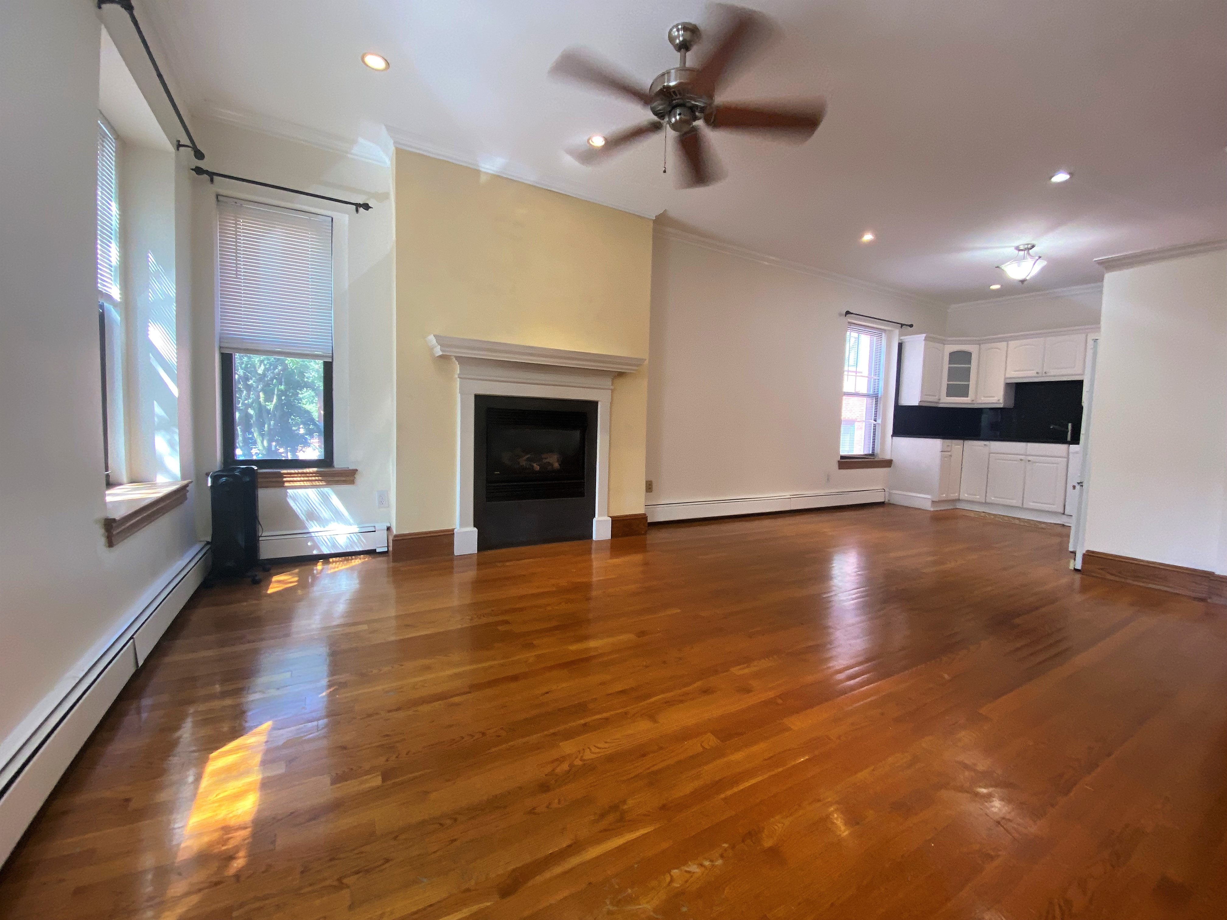 13 Worcester St, South End