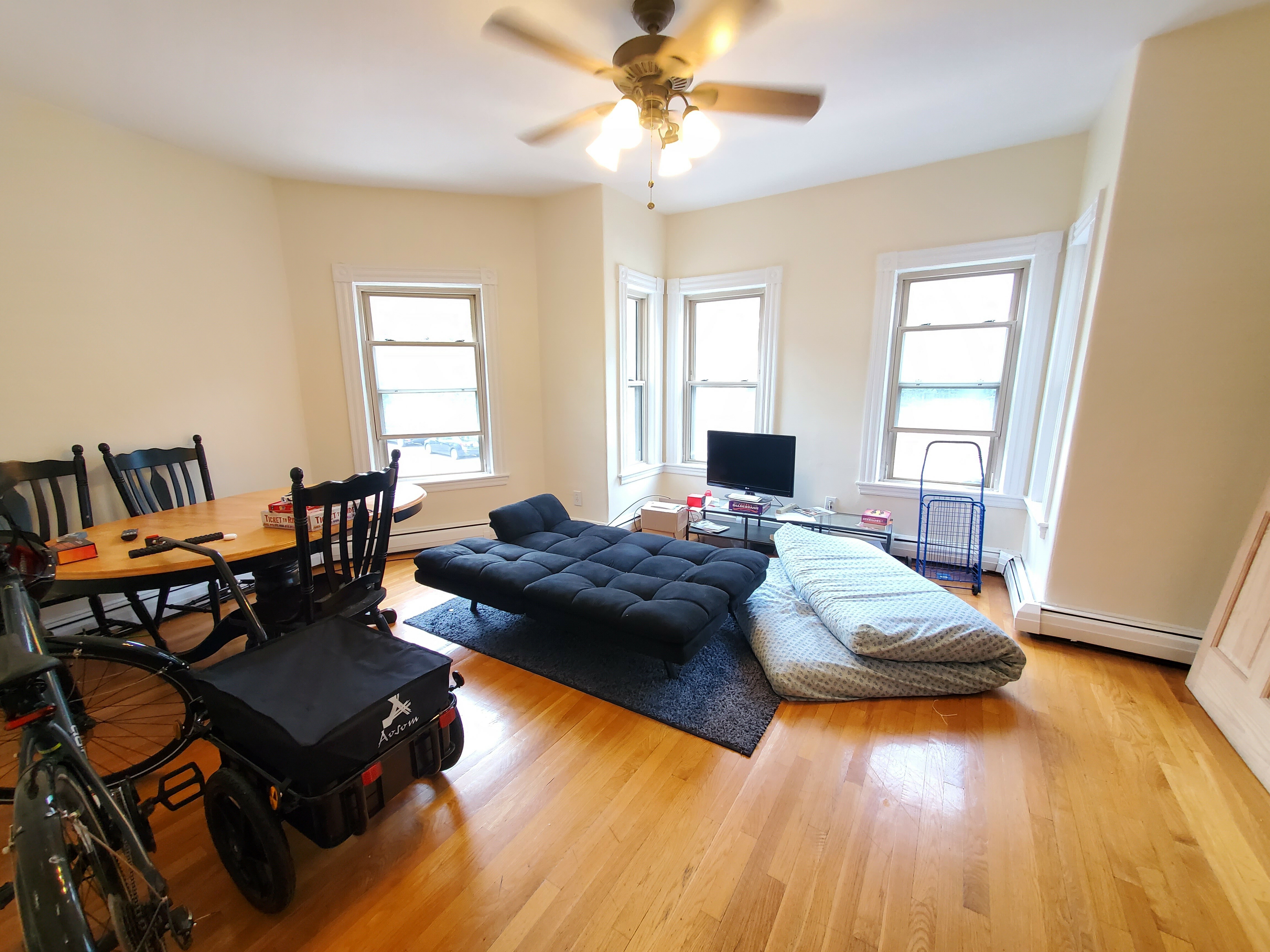 149 Centre St, Roxbury