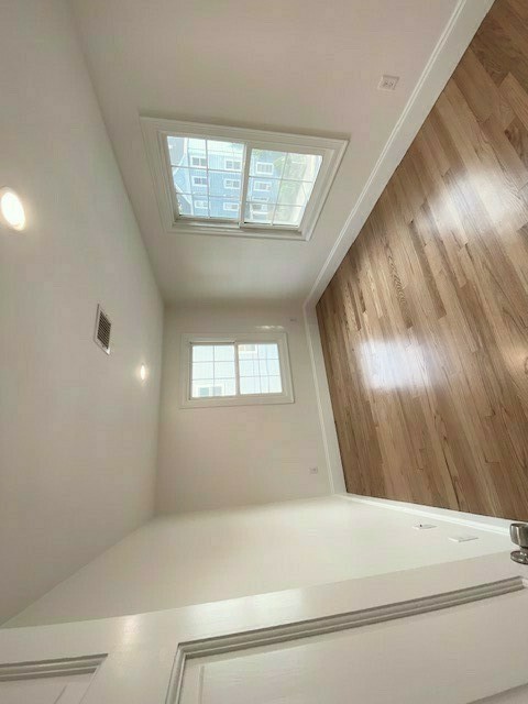 20 Plainfield St, Jamaica Plain