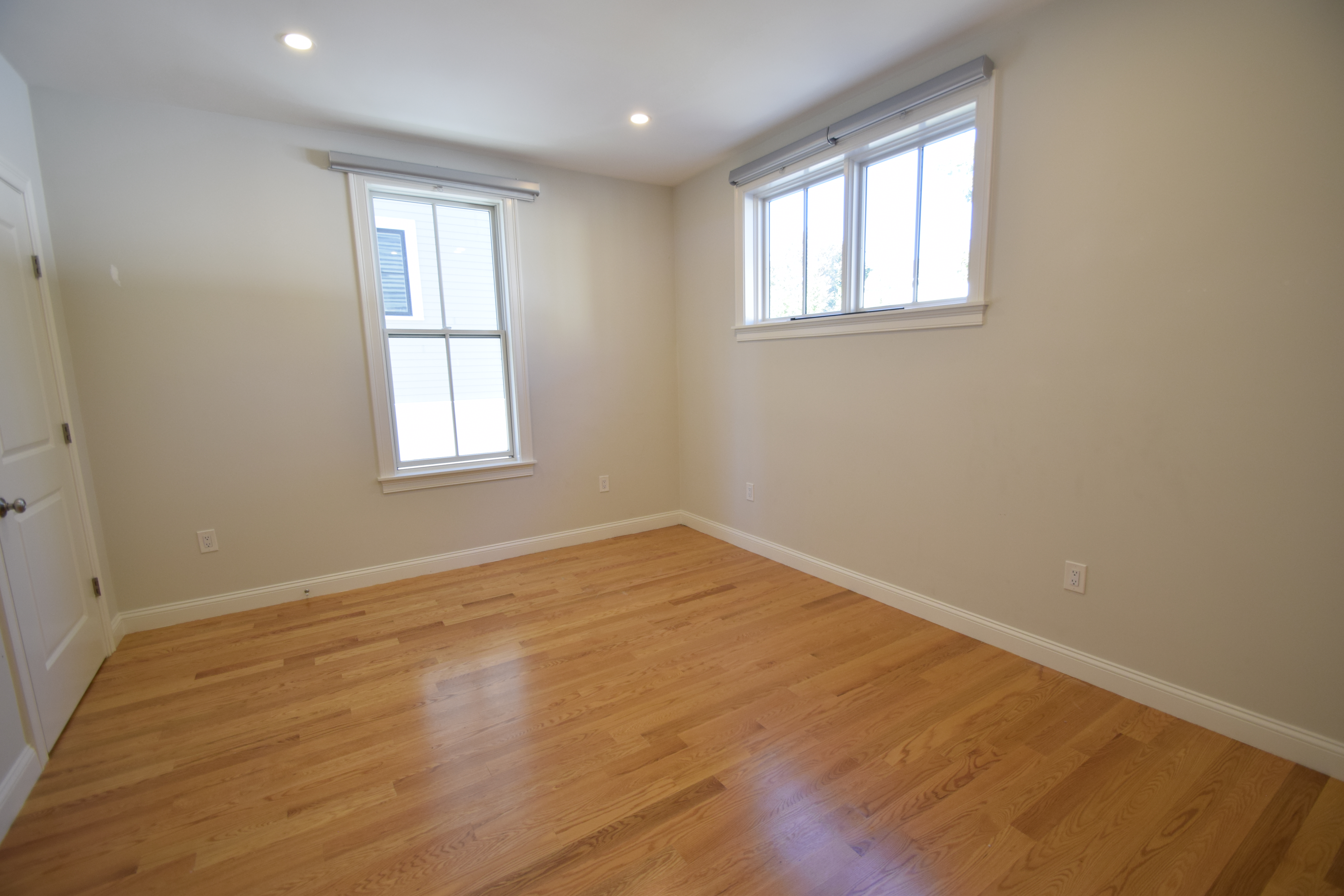 54 South Waverly St, Lower Allston