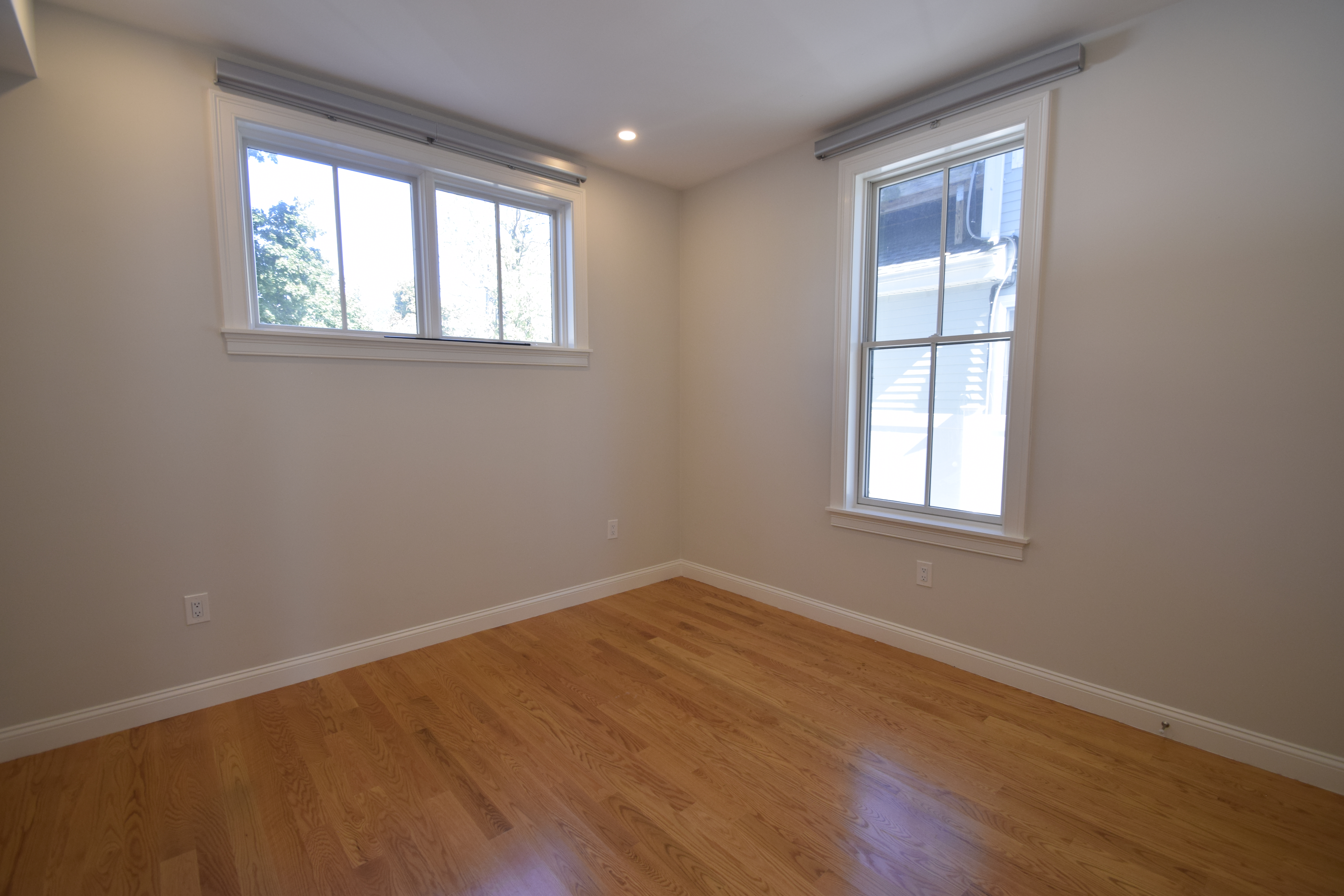 54 South Waverly St, Lower Allston