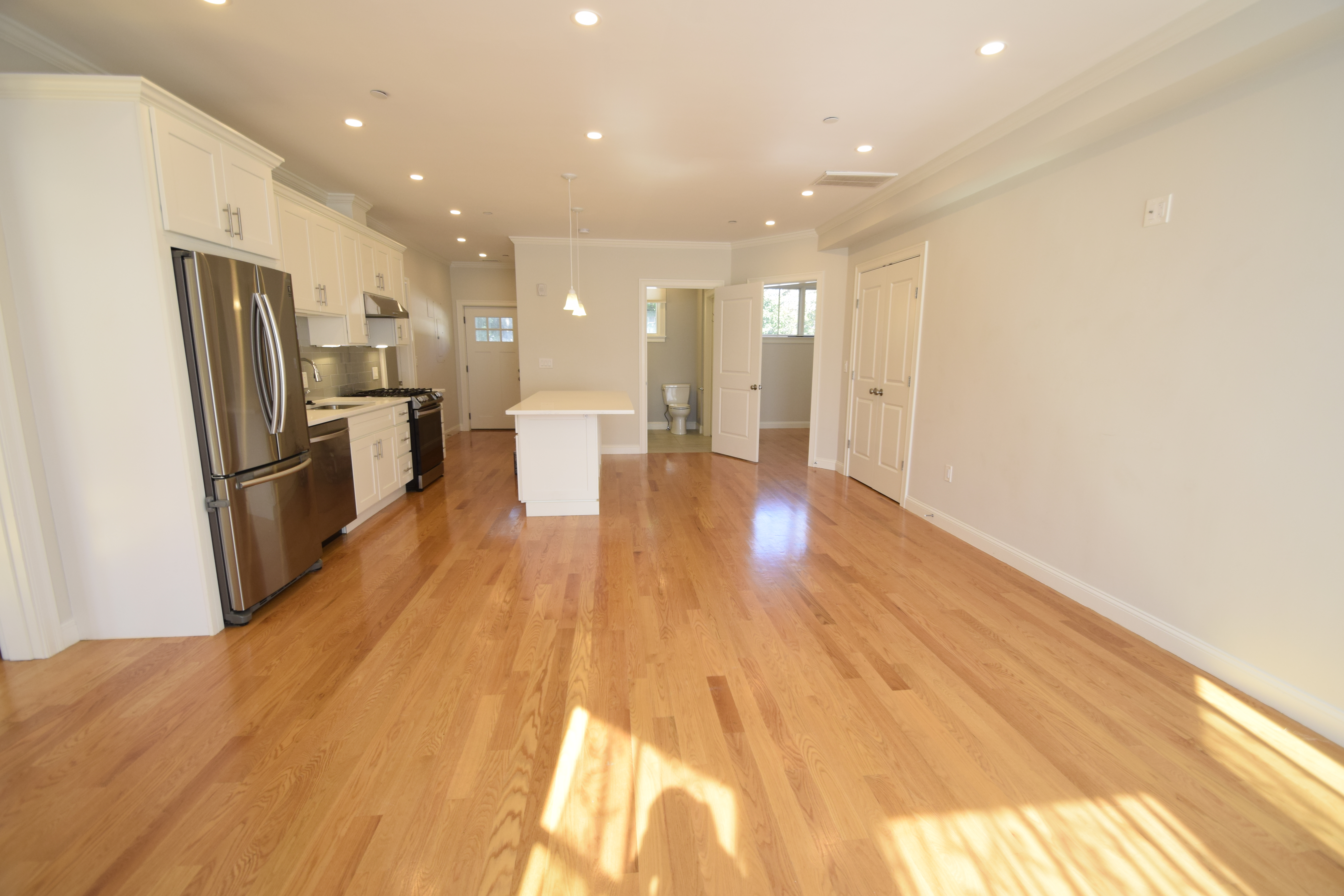 54 South Waverly St, Lower Allston