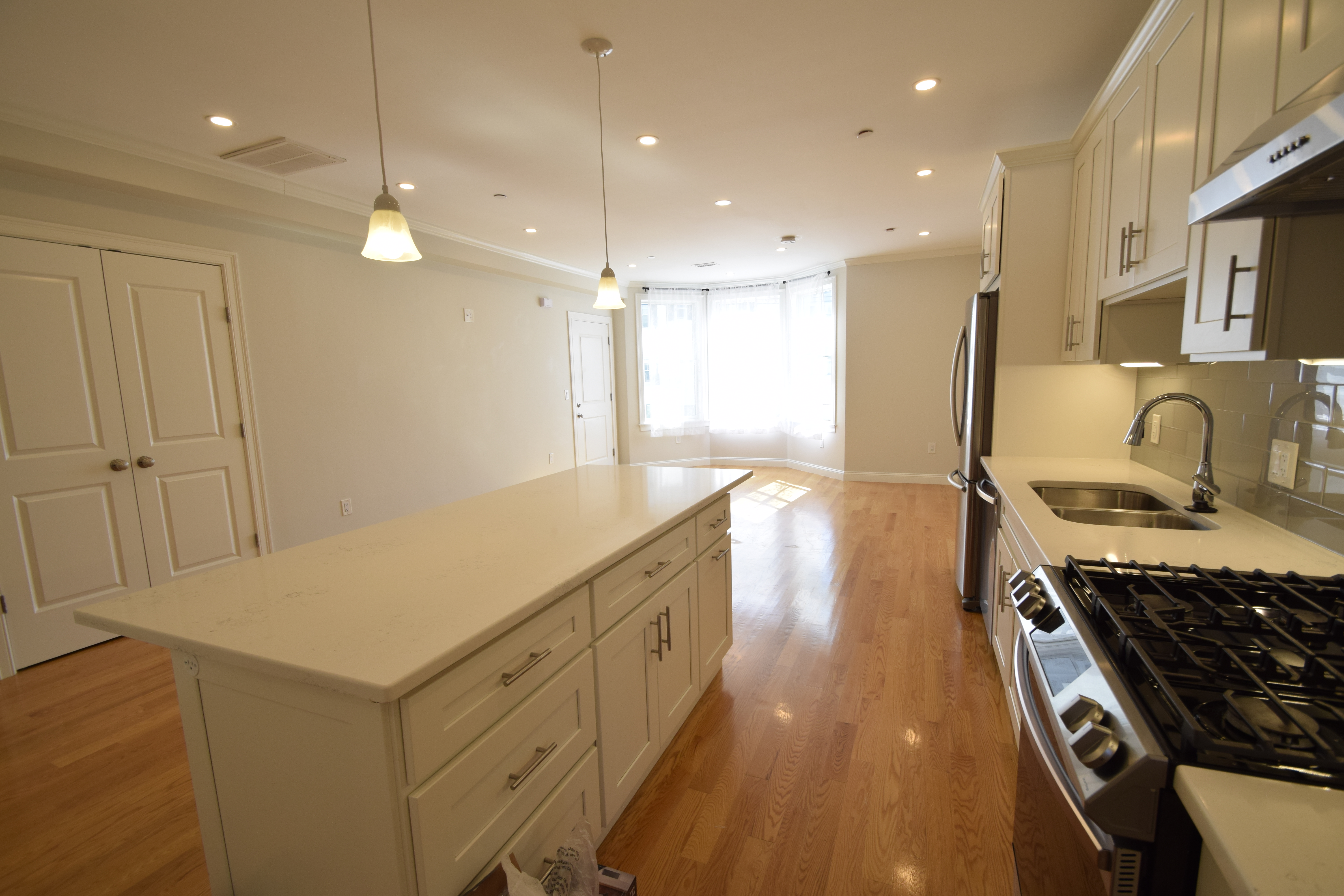 54 South Waverly St, Lower Allston