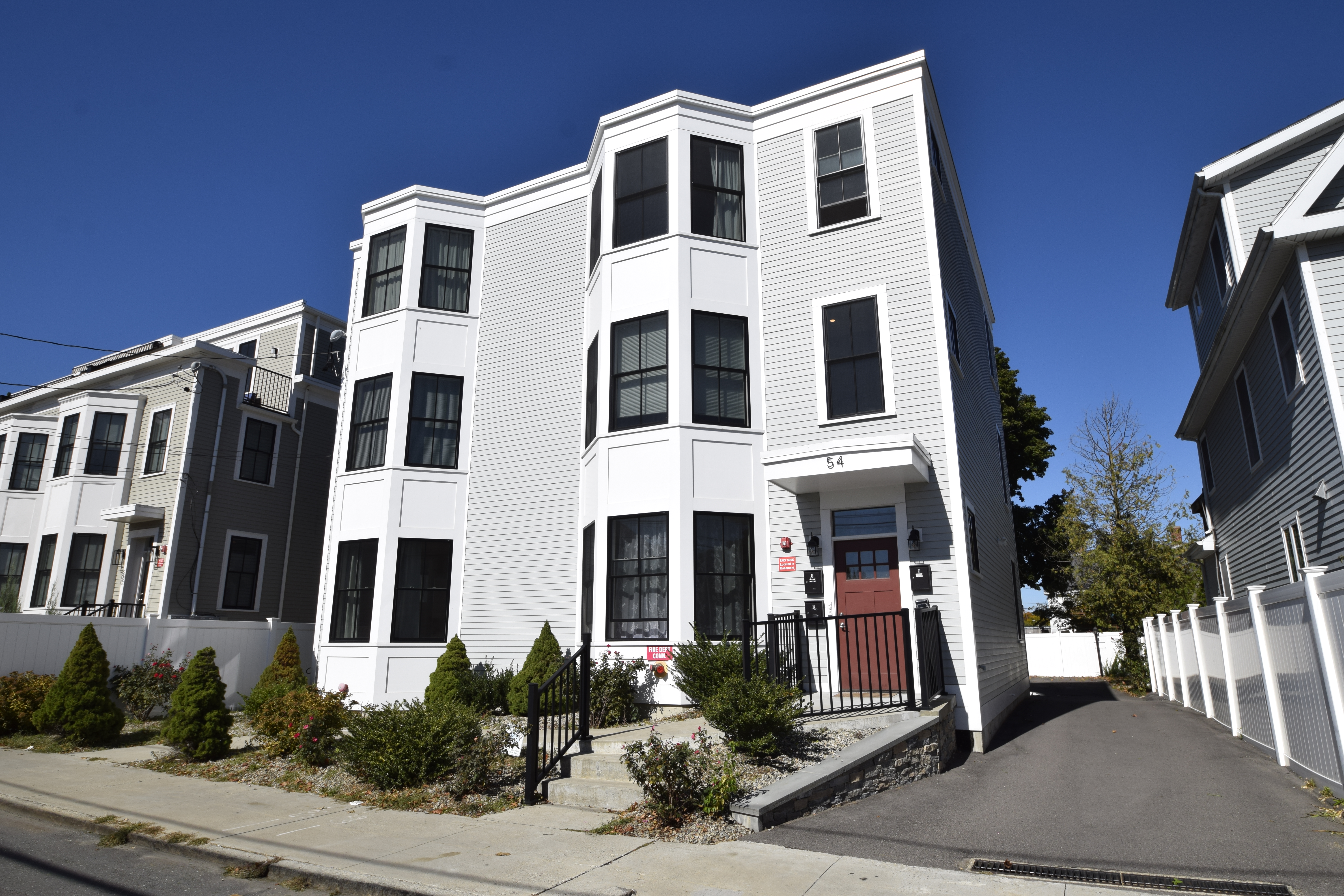 54 South Waverly St, Lower Allston