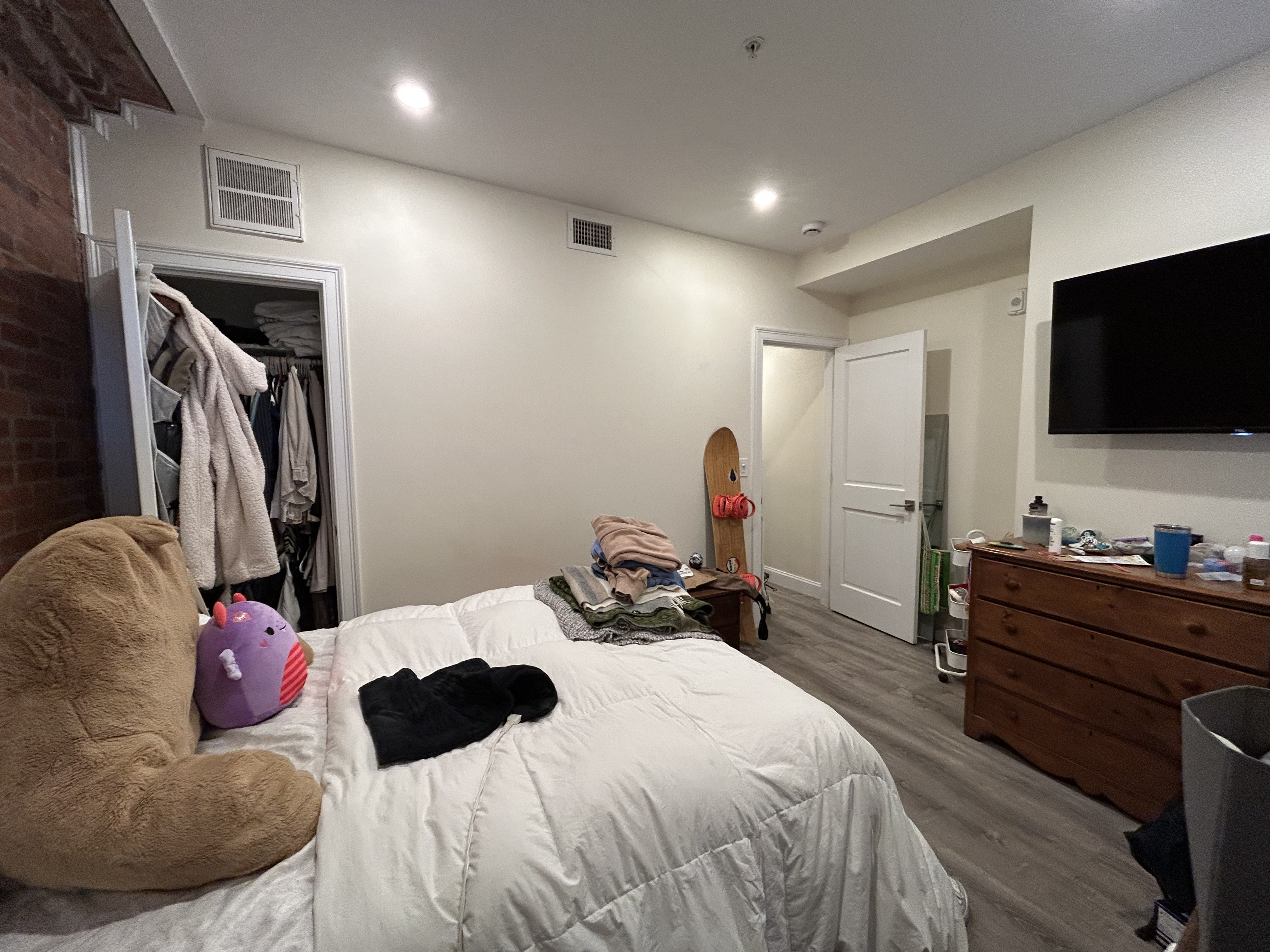 1616 Beacon St, Corey Hill