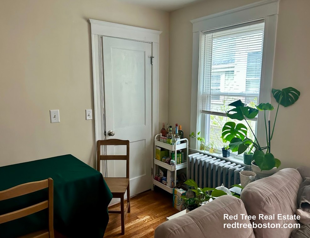 209 Aspinwall Ave. - Longwood