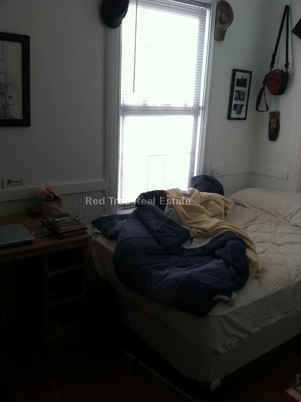 146 Hillside St, Mission Hill