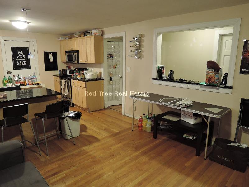 74 Ashford St, Allston