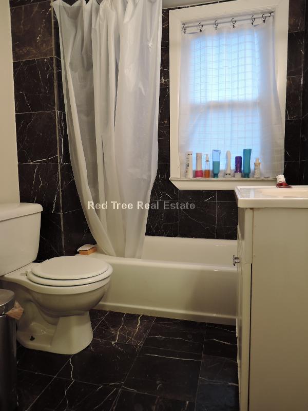 74 Ashford St, Allston