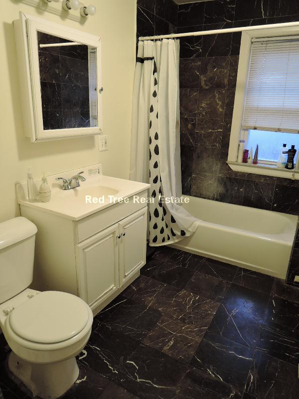 74 Ashford St, Allston