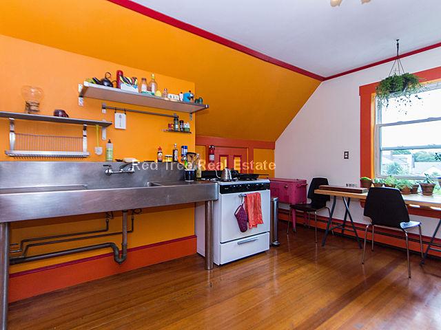 41 Elmore St, Roxbury