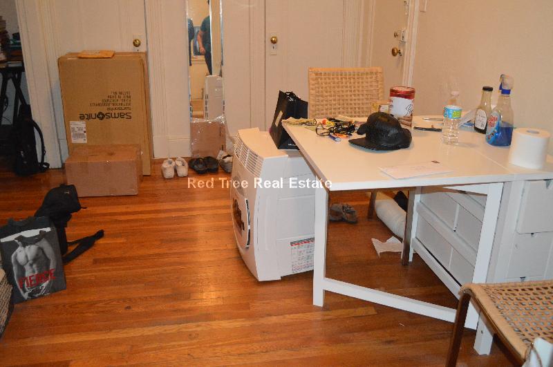 1810 Commonwealth Ave, Brighton