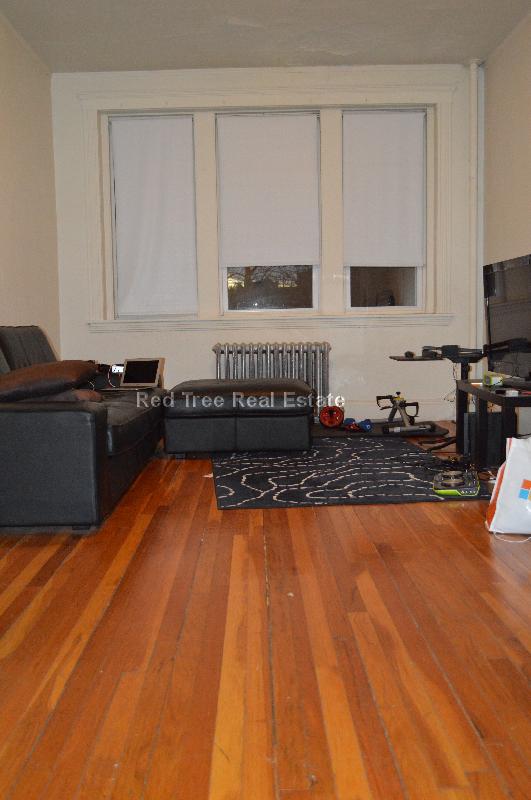 1810 Commonwealth Ave, Brighton