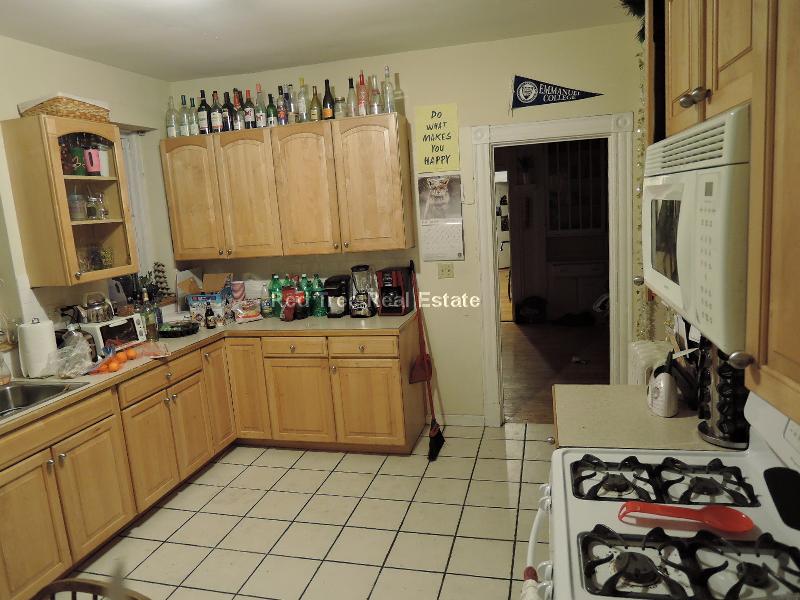 24 Glenville Ave, Allston