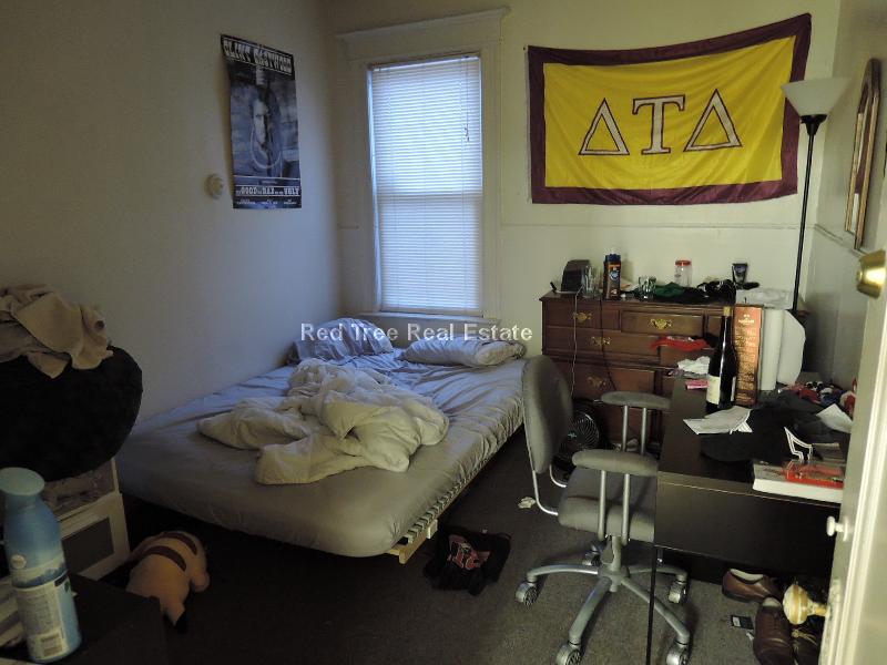 14 Ashford St, Allston