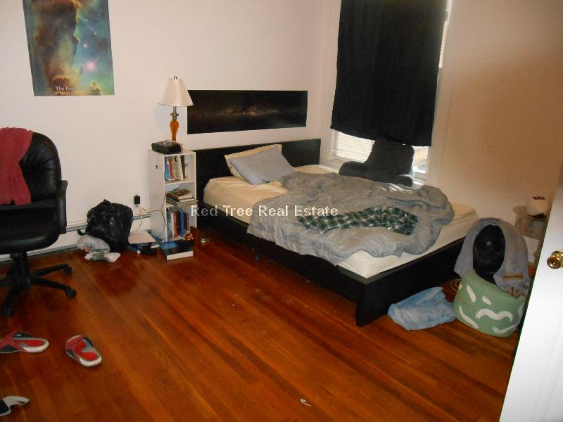 21 Saint Lukes Rd, Allston