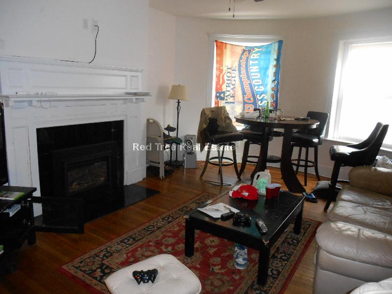 21 Saint Lukes Rd, Allston