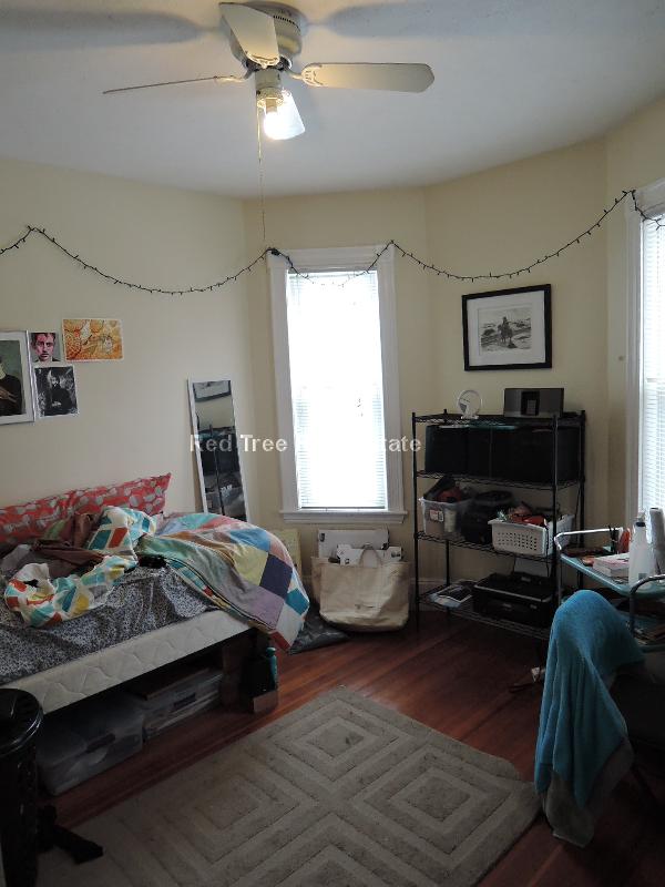 88 Fisher Ave, Mission Hill