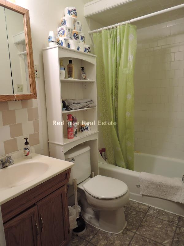 88 Fisher Ave, Mission Hill