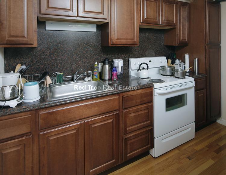 Studio bed, 1 bath apartment for rent at 1799 Centre St Unit 26, West Roxbury — photo 4 of 4