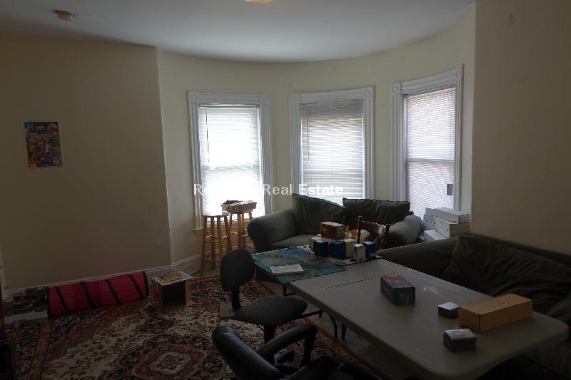 44 Ashford St, Allston