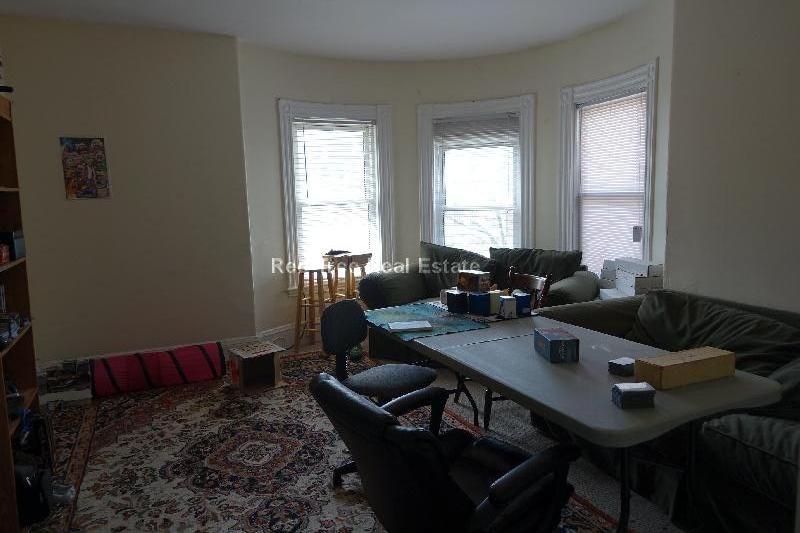 44 Ashford St, Allston