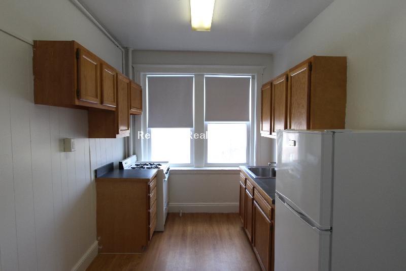 1810 Commonwealth Ave, Brighton