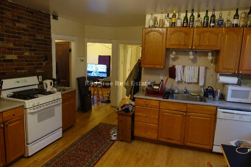 36 Brackett St, Brighton