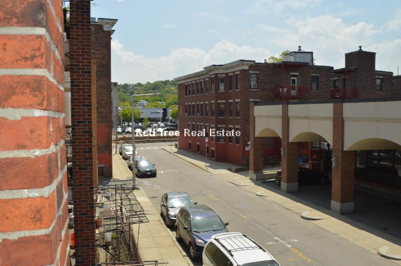 3 bed, 1 bath apartment for rent at 30 Fordham Rd Unit 1, Allston — photo 17 of 20