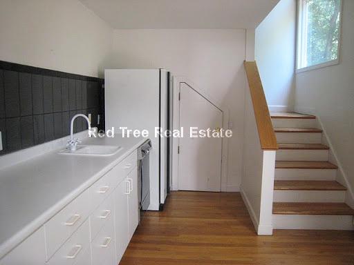 6 bed, 4+ bath apartment for rent at 12 Surrey Rd Unit 1, Newton Center — photo 4 of 15