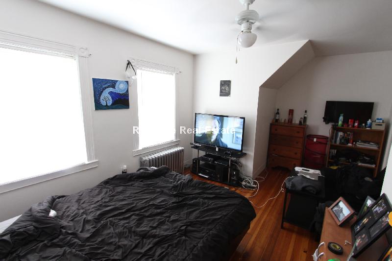 140 Brooks St, Allston