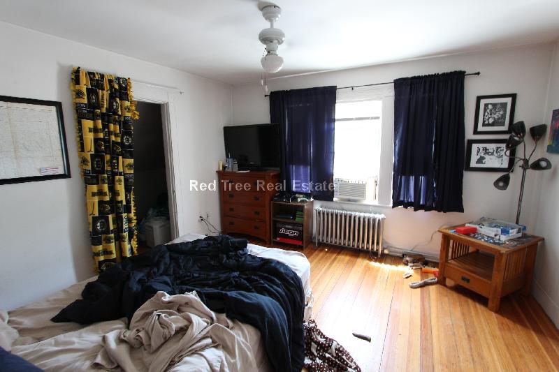 140 Brooks St, Allston