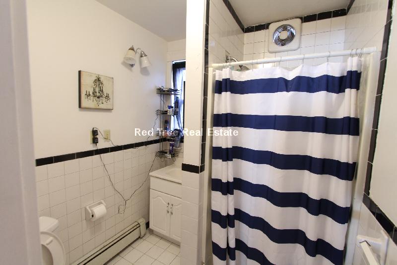 140 Brooks St, Allston