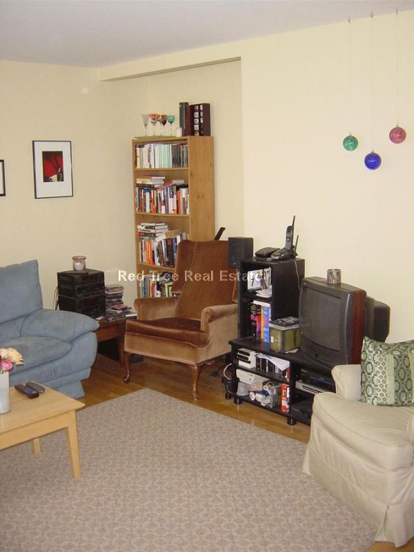 2 bed, 1 bath apartment for rent at 164 Putnam Ave, Cambridge — photo 2 of 7